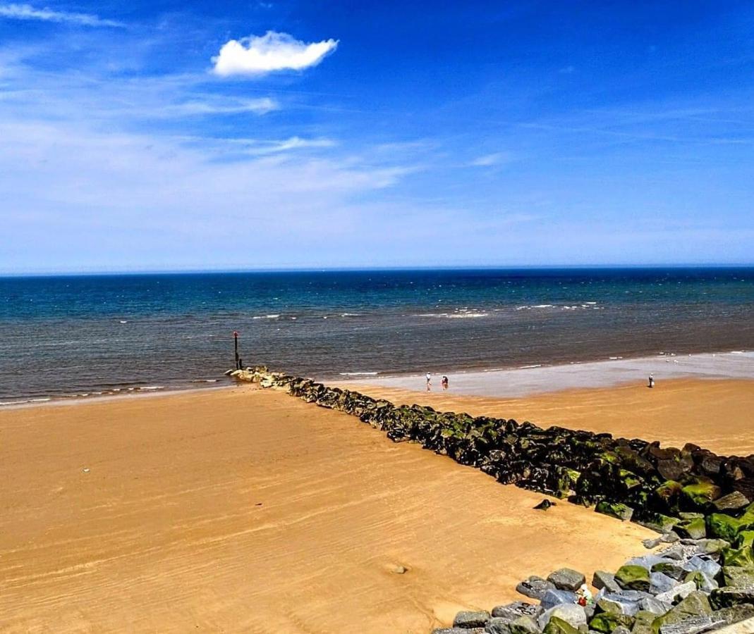 Gone To The Beach Flat 1 Ганстантон Екстер'єр фото